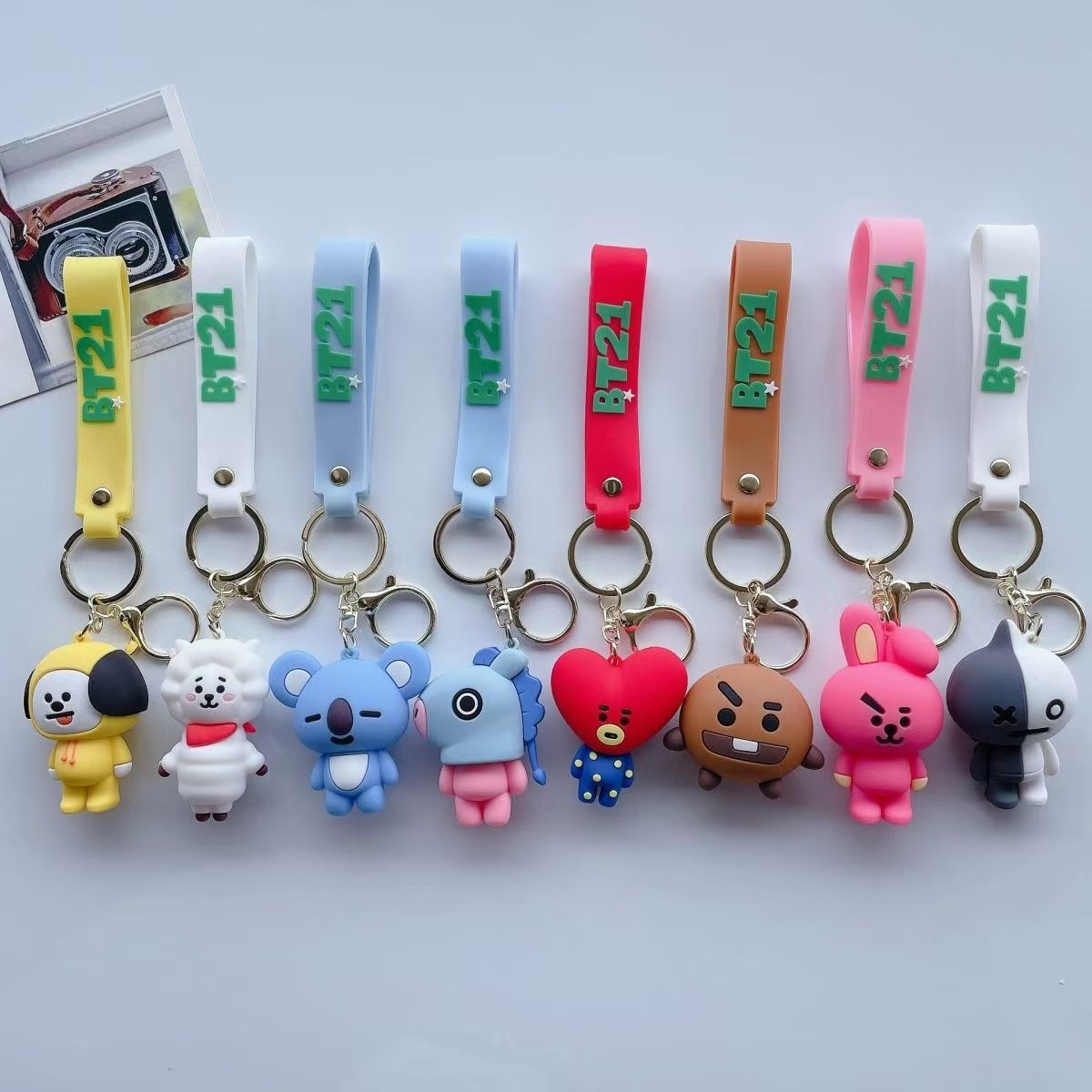 Car Accessories Japanese - @BT21 コヤ、RJ、シューキー、クッキー、タタ、チミー、マンキーのキーチェーン。クリエイティブで高品質なアニメキャラクターのフィギュアモデル。車やバックパックに付けるキーチェーン。