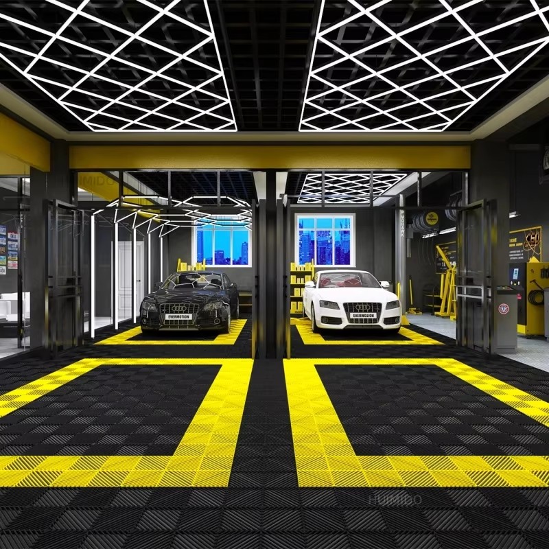 10枚入り、連結式で滑り止め加工が施された、モジュール式のガ - Car Floor Mat のレビューと価格