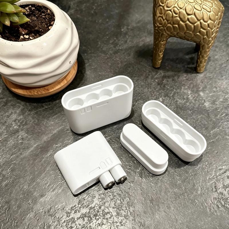 4個収納可能なAA電池ボックス。持ち運び可能なAA電池ケース - Car Organizer のレビューと価格